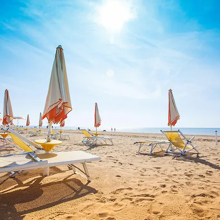 Апартаменти Relax Just 50mt From The *